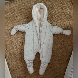 Zara Baby Girl 1-3mo Snowsuit